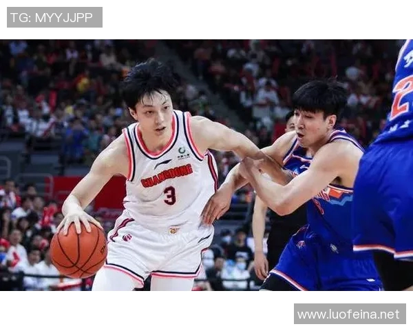 CBA激战广东男篮对决新疆男篮精彩瞬间回顾与赛后分析 CBA激战广东男篮对决新疆男篮精彩瞬间回顾与赛后分析